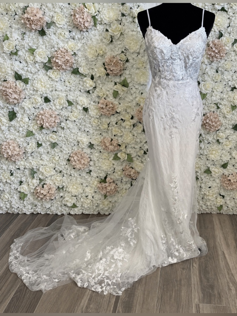 Lulus Everlasting Affection Lace Backless
Mermaid Maxi Dress Sz 4